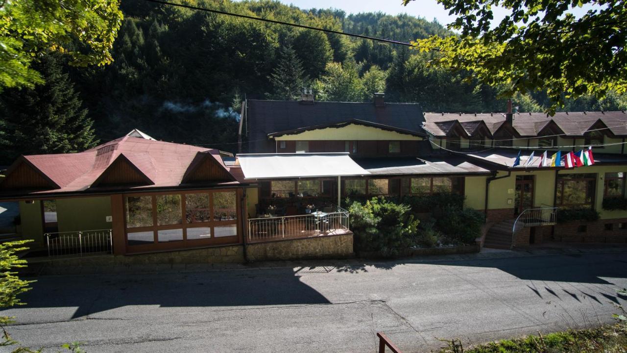 Hotel Somka Дриеница Экстерьер фото