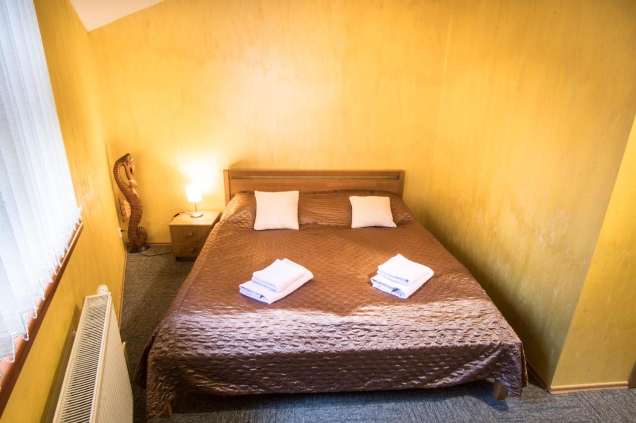 Hotel Somka Дриеница Экстерьер фото