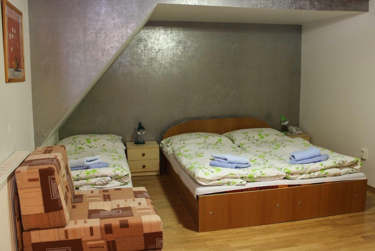 Hotel Somka Дриеница Экстерьер фото
